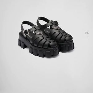 Prada Calzature Donna Sandal, black, size 37